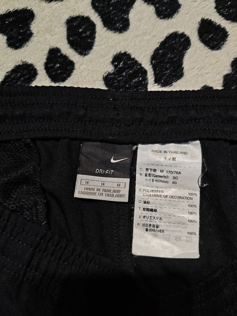 Nike Drift Short (Category: Shorts) located in San Jose del Monte. Submitted by norieljabat016 (Listing ID 1459094856, Image 3). Description: NIKE Drifit Shirt Perfect for Gym, Running, daily Use. Good Color rate and Condition.