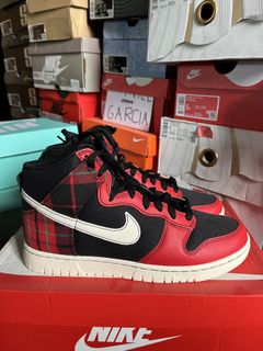 (Category: ) located in . Submitted by rr.sneakerstash (Listing ID 1459182670, Image 1). Description: .