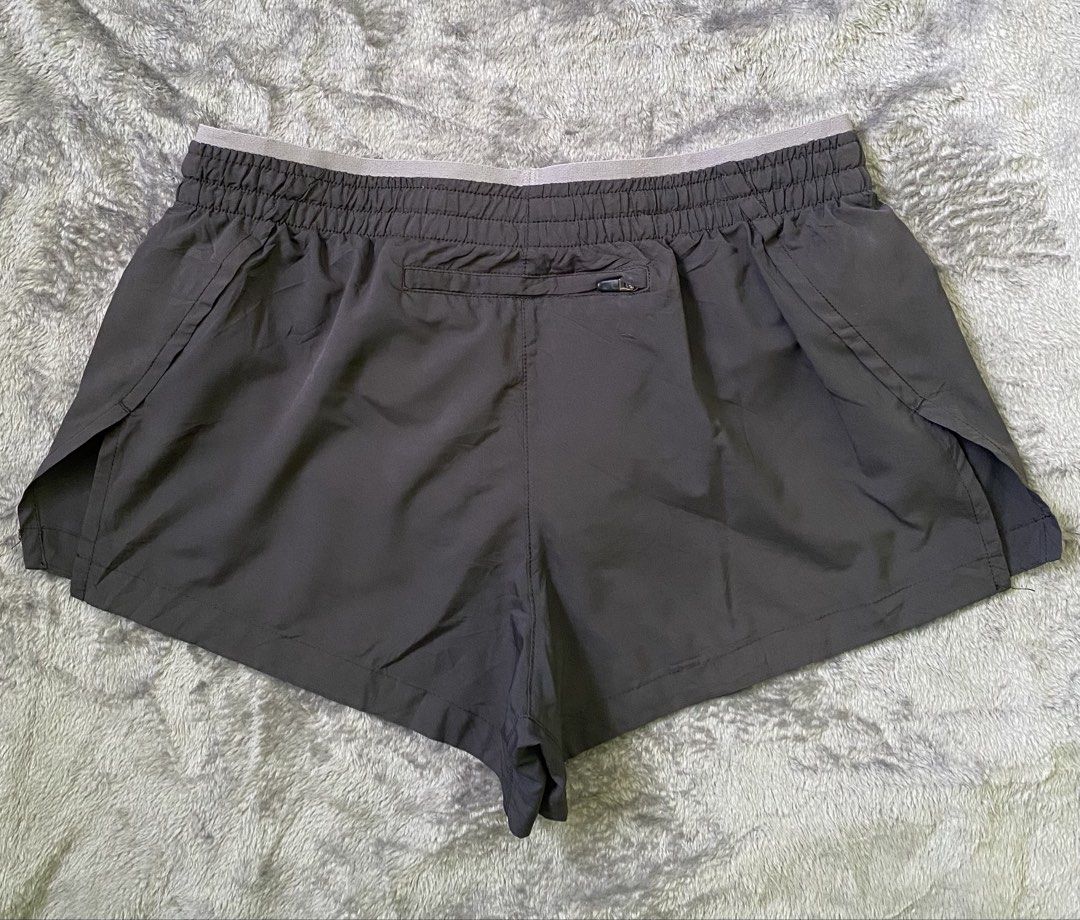 Nike Flex Elevated Track 3in Short (Category: Activewear) located in Cebu City. Submitted by markvoid (Listing ID 1459239534, Image 3). Description: Nike Flex Elevated Track 3in Short >Excellent Condition >Like New >No Flaws >Color Rate: 9.5/10 >Color May Vary Due To Light >Width: 26-30 (stretchable waistline) >length: 10 >Size: Extra Small >Price+SF >MOP: Gcash/Bank Transfer >Shipping: J&T Mandaue City.