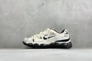 (Category: ) located in . Submitted by shoes_shop. (Listing ID 1459251478, Image 1). Description: .