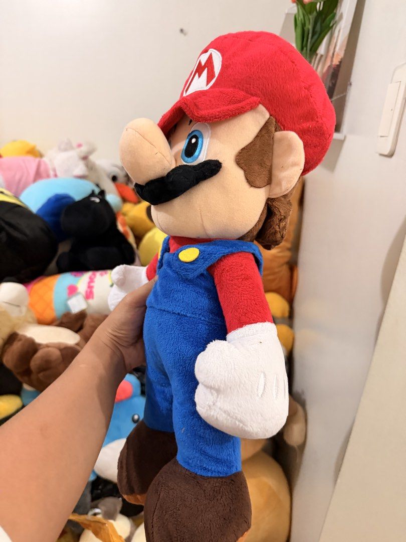 Nintendo Super Mario Plush Toy (Category: Plushies & Soft Toys) located in Quezon City. Submitted by cookiecreammm (Listing ID 1459275146, Image 3). Description: .