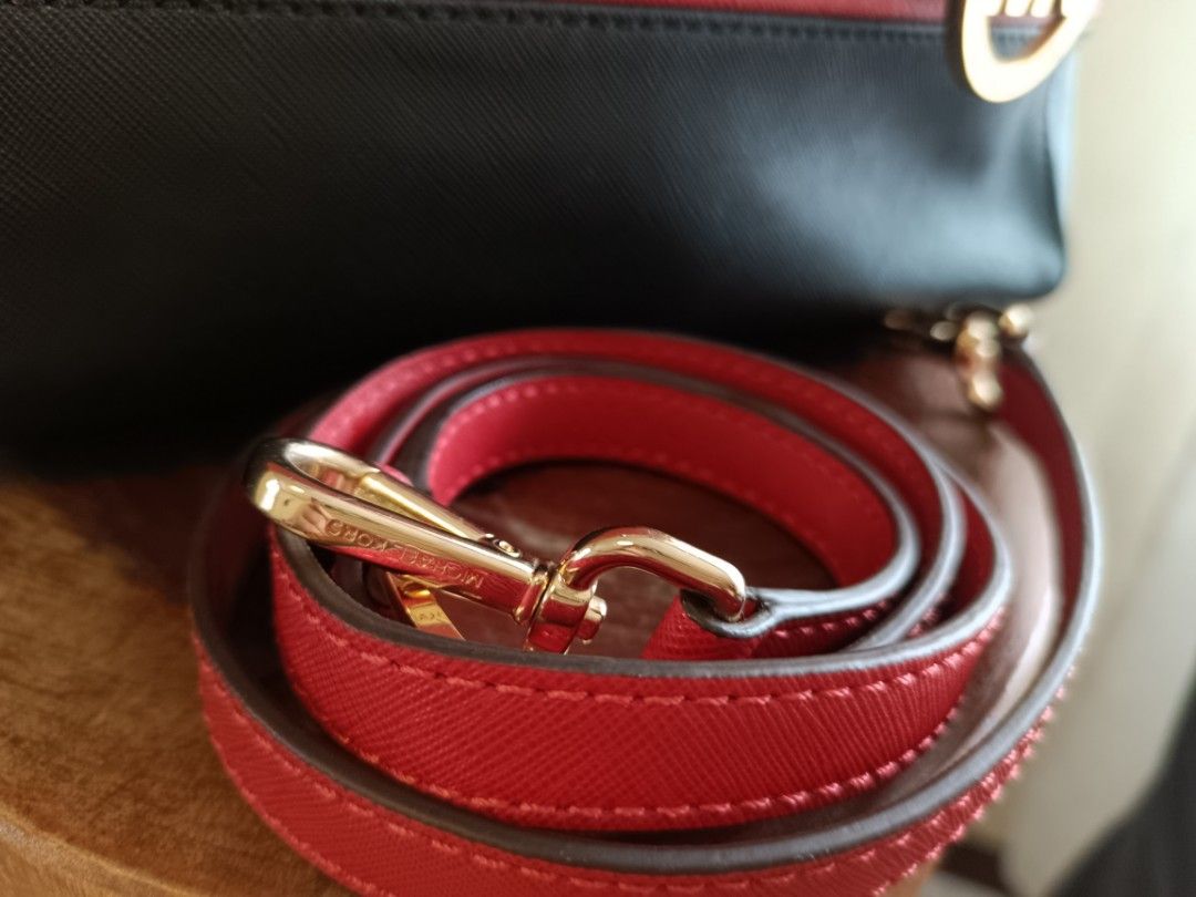 Not ukay! Michael Kors Red Leather Tote Bag. (Category: Luxury Bags & Wallets) located in Angono. Submitted by azulle (Listing ID 1459089366, Image 3). Description: Unused! Genuine Michael Kors Satchel. - Elegant gold hardware details - Multiple interior compartments for excellent organization - Secure top zip closure - Sturdy and comfortable handles - Ideal for daily use Open for pick-up, shipping (jrs only) and lalamove delivery. No COD Locatio