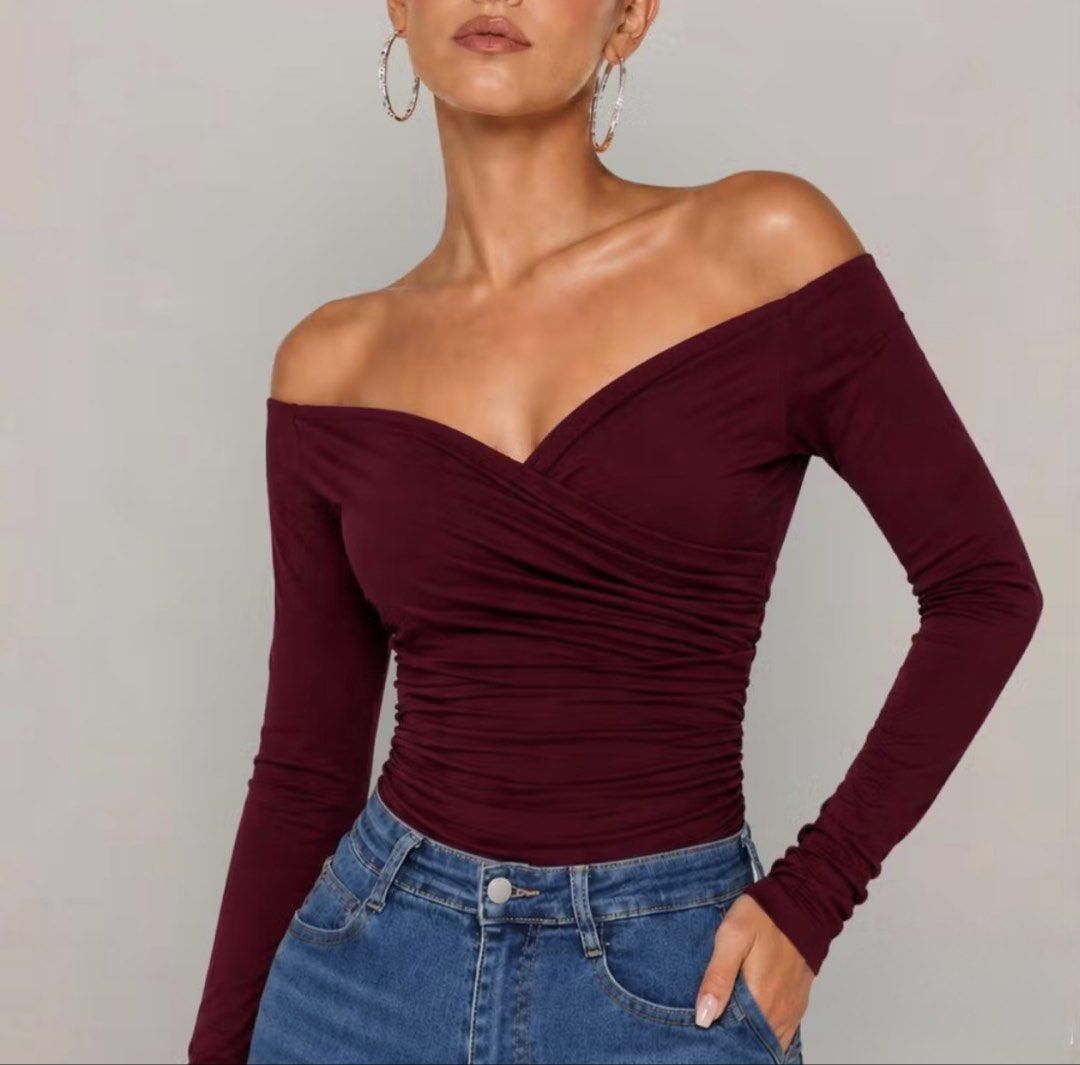 Off Shoulder Sweetheart Neckline (Category: Blouses) located in Angeles City. Submitted by krezzaaaa (Listing ID 1459268553, Image 1). Description: .