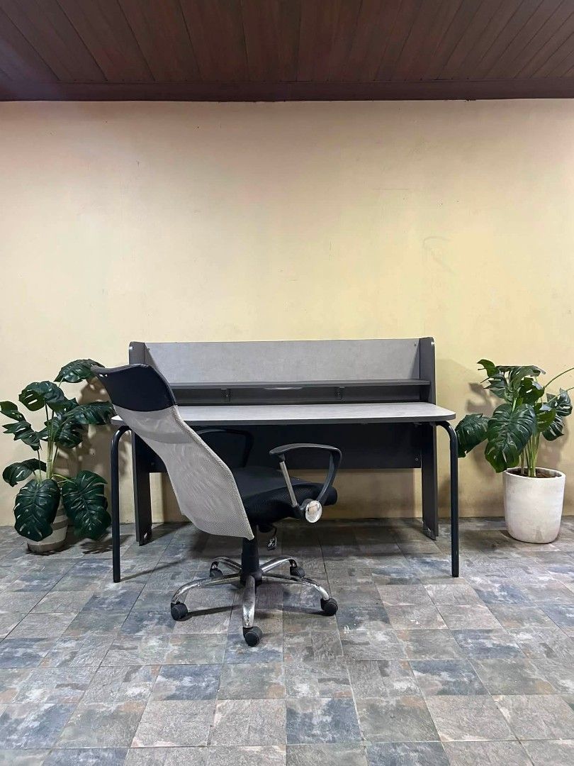 Office Table (Category: Tables & Sets) located in Meycauayan. Submitted by marygracecasimiro (Listing ID 1459264700, Image 2). Description: Imported Office Table Levart Brand with Free Swivel Chair from Korea P10,000 lang suki 63x31x43in Heavy duty Levart Brand With Free Swivel Chair free nalang po yan as is Heavy duty No issue good condition Minor scratch From Korea♥️ #officetable #studytable #quality #surplus #highlightseveryone.