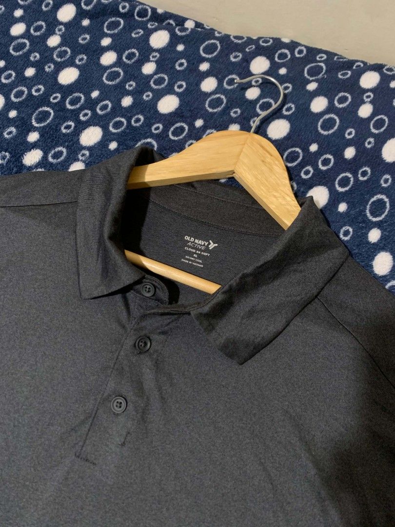 OLD NAVY ACTIVE SIZE XL (Category: Tshirts & Polo Shirts ) located in Manila. Submitted by gelove.thrift (Listing ID 1459170553, Image 1). Description: .