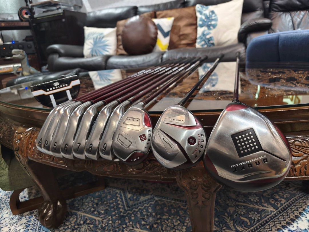 On off Golf Set (Category: Golf) located in Paranaque City. Submitted by chips24 (Listing ID 1459101350, Image 1). Description: For Sale On Off Set °On Off R flex graphite shaft clubs. In good condition bag included for only 24.8k pick up Bf paranaque free shipping within MM..
