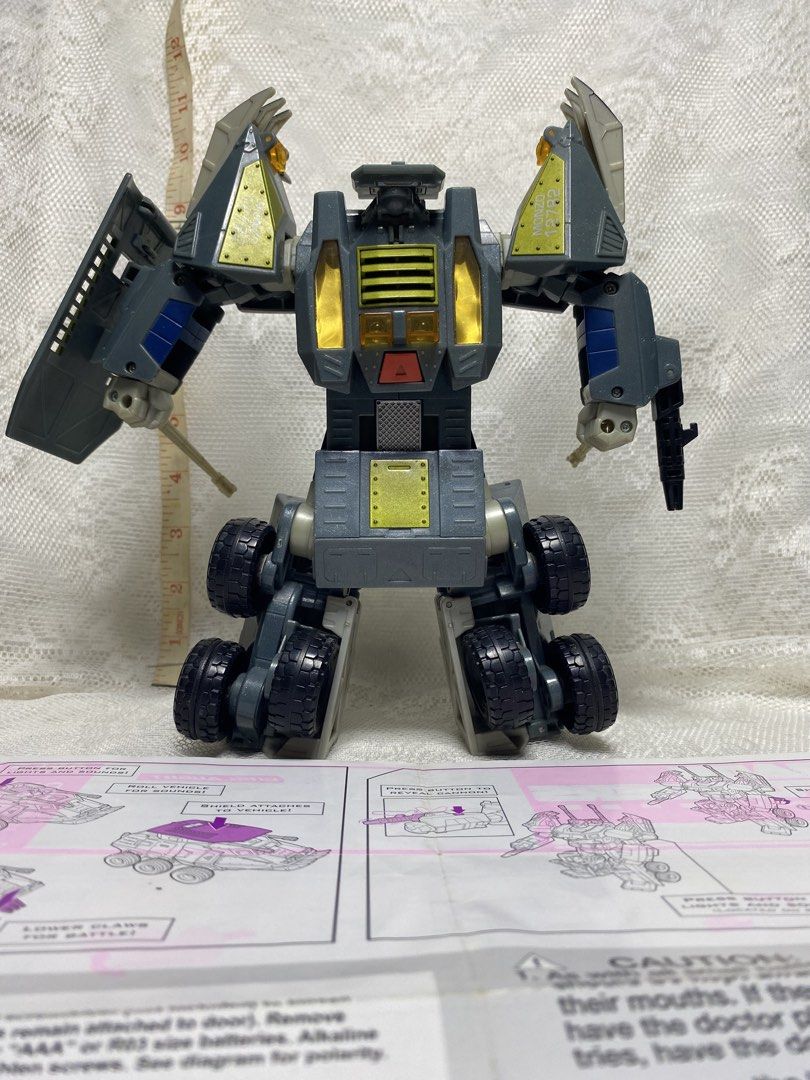 Onslaught (Category: Action & Battle Toys) located in Angeles City. Submitted by noagrace (Listing ID 1459232781, Image 3). Description: Onslaught (2008), Transformers Universe Ultra Class transforms into a SWAT armored personnel carrier Standing approximately 9.5 inches tall P2300.