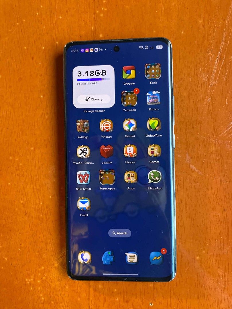 Oppo reno 11 5g (Category: OPPO) located in Makati City. Submitted by vanshoko (Listing ID 1459159084, Image 2). Description: for sell oppo reno 11 5g issue makita sa picture.battery ok pa matagal malowbat super fast charging. 10,000 lang goods pang ML..