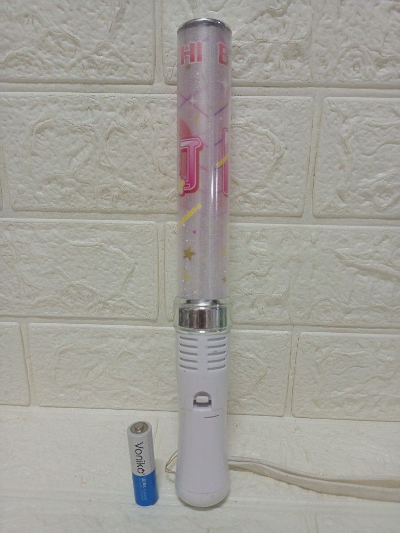 Oshi No ko B-Komachi Light Stick/ Pen Light (Category: Lighting) located in Quezon City. Submitted by mackylolz (Listing ID 1459251353, Image 2). Description: Oshi No Ko B-Komachi Pen Light Working and Tested Many Different Light Color Battery - 3pcs AAA ( not included) What you see is what u get Pls see pic for details.