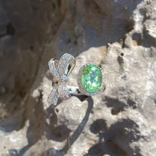 (Category: ) located in . Submitted by lovelotsdiamondd (Listing ID 1459129230, Image 1). Description: .