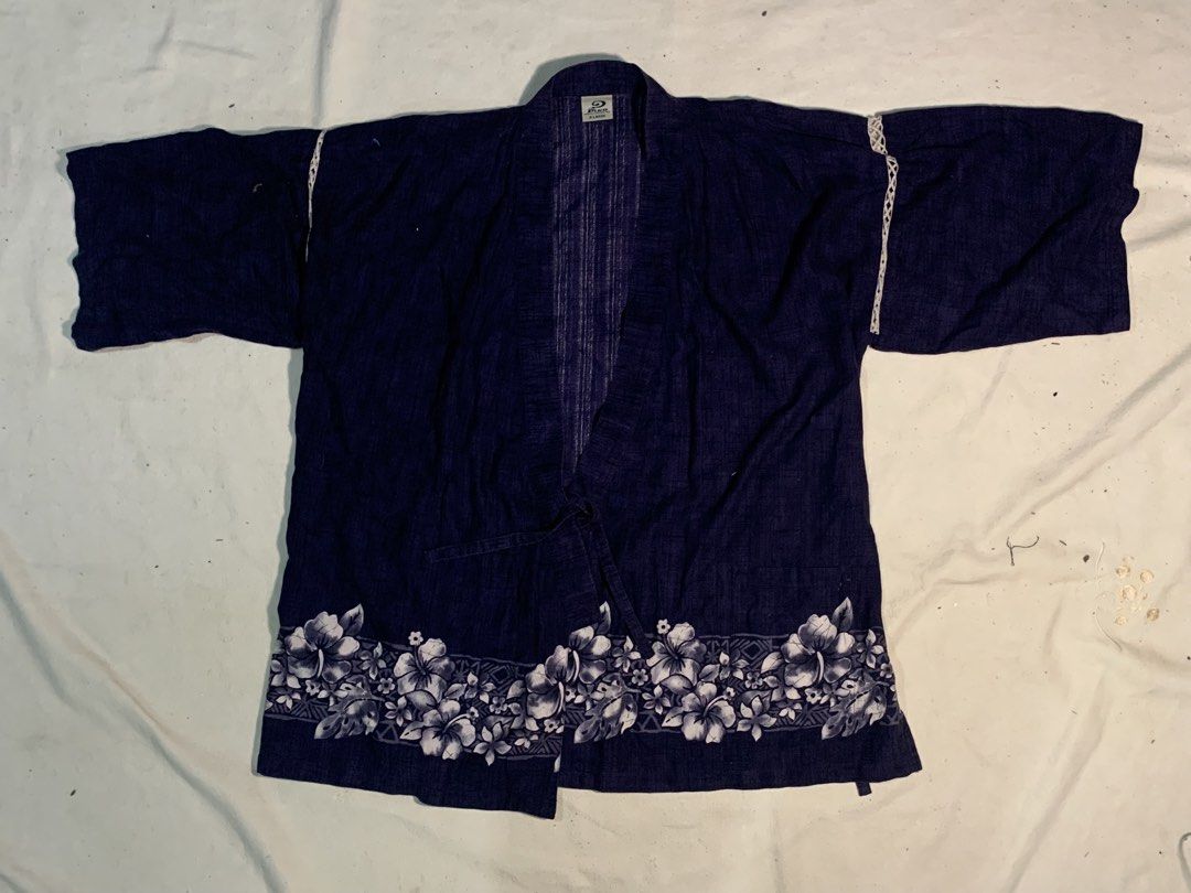 Piko Kimono Robe (Category: Others Tops) located in Caloocan City. Submitted by burautins (Listing ID 1459119168, Image 3). Description: PIKO Flower Kimono Material Used: Cotton - Size: XL on Tag - Width: 29 - Length: 33 Pristine Condition. No Visible Flaws. Like-new, perfect for occasions and formal attire Issue: Need washing Courier: J&T/Lalamove. Payment: Gcash / Maribank / nd SJDM Bulacan up to Sm Tungko Sure seller for sure buyer.