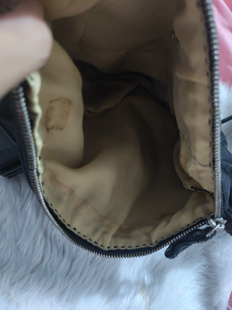 Prada Nylon Shoulder Bag Black (Category: Luxury Bags & Wallets) located in Quezon City. Submitted by preetycindz (Listing ID 1459102397, Image 3). Description: Authentic original prada crossbody bag issue napalitan yun loob.