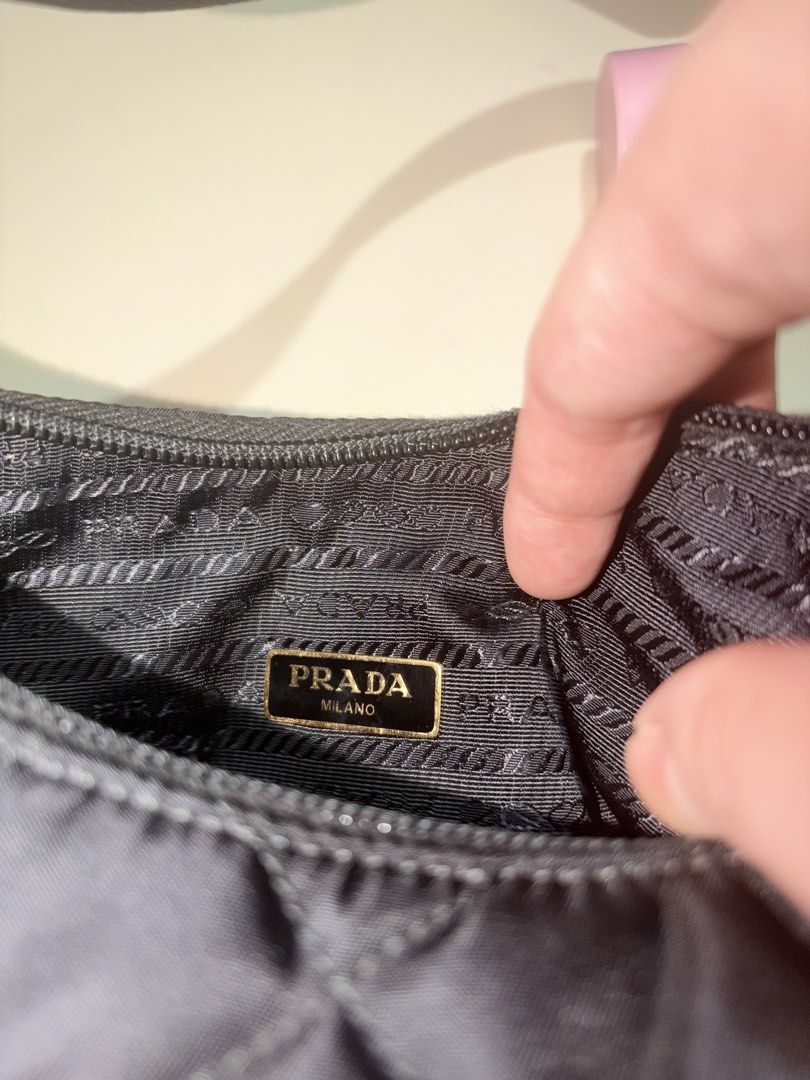 Prada Re- edition Tessuto Quilted Nylon Bag Black (Category: Luxury Bags & Wallets) located in Cainta. Submitted by jessicamaegalang (Listing ID 1459116471, Image 2). Description: - Authentic Black Prada Hobo Bag - Quilted Nylon Material - Elegant Gold Hardware Details - Secure Zipper Closure - Interior features Prada Milano logo lining - Ideal everyday bag, fits all your essentials.