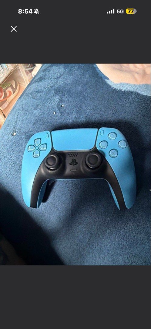 Ps5 controller blue (Category: Controllers) located in Singapore. Submitted by stitchbicycleshop85 (Listing ID 1459094239, Image 1). Description: Selling because bought better one.