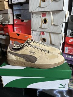 (Category: ) located in . Submitted by rr.sneakerstash (Listing ID 1459188890, Image 1). Description: .
