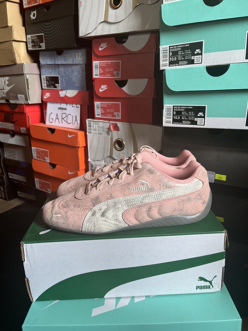 Puma Speedcat x Atmos Collab Formula Pink (Category: Sneakers) located in Valenzuela. Submitted by rr.sneakerstash (Listing ID 1459181226, Image 3). Description: - Pink Puma sneakers - Suede-like texture - Classic white & grey Puma stripe - Pink laces - Ideal for casual wear - Includes original Puma box Size 8.5 9 9.5 .