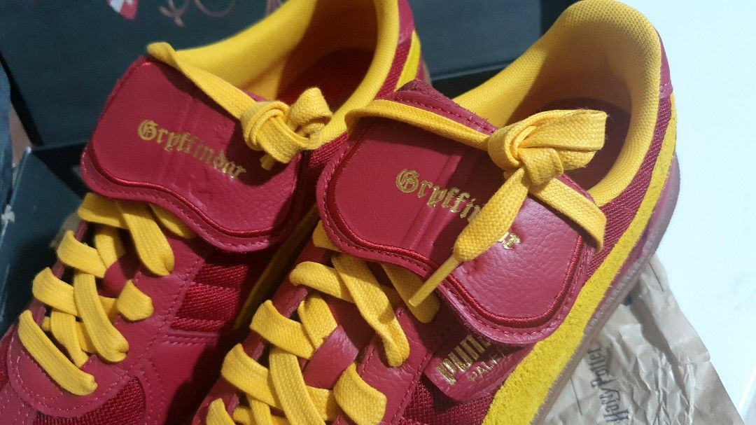 Puma X Harry Potter Palermo Gryffindor (Category: Casual Shoes) located in Manila. Submitted by armiiiiiii (Listing ID 1459132086, Image 3). Description: ✅️ Brand new ✅️ Original ✅️ Size: EUR 41/US 8.5/UK 7.5 ⚠️ Slight box damage. Shoes are in good condition. Please refer to the photos for the box condition. Thank you! ☺️.