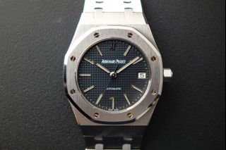 Holy trinity timepieces Collection item 2