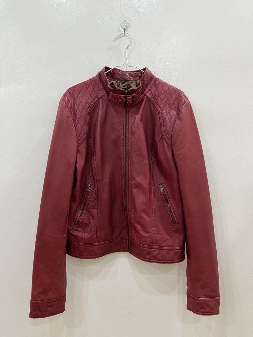 RED LEATHER JACKET (Category: Coats, Jackets and Outerwear) located in Angeles City. Submitted by thriftsij (Listing ID 1459251275, Image 2). Description: - 2010s retro look - Burgundy genuine leather jacket by Black Rivet -Leopard print lining - Size XL - Quilted shoulder details - Shell: Genuine Leather .