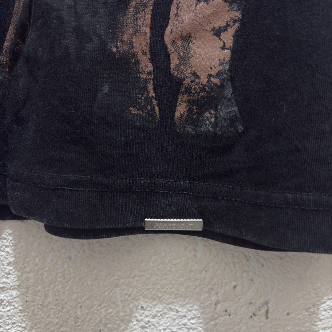 Represent thoroughbred tee (Category: Tshirts & Polo Shirts ) located in Bauang. Submitted by garmentlounge (Listing ID 1459273955, Image 3). Description: M on tag fits L With unnoticeable pinhole Color may vary due to lighting .