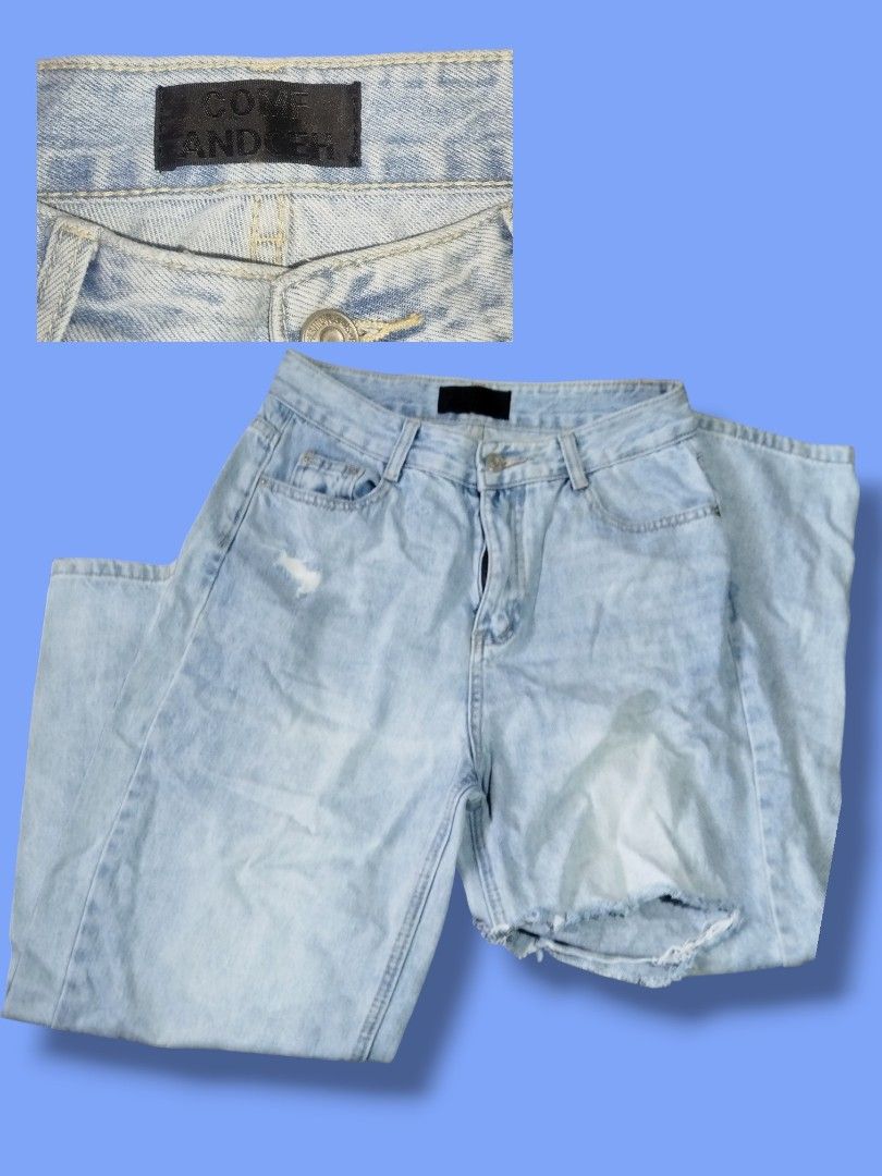 Ripped Denim Jeans (Category: Jeans) located in San Leonardo. Submitted by mr.sell.08 (Listing ID 1459239468, Image 1). Description: 👖 RIPPED JEANS Trendy & effortlessly cool! ✨ Ripped denim jeans that give your outfit that stylish casual look—perfect for everyday wear..