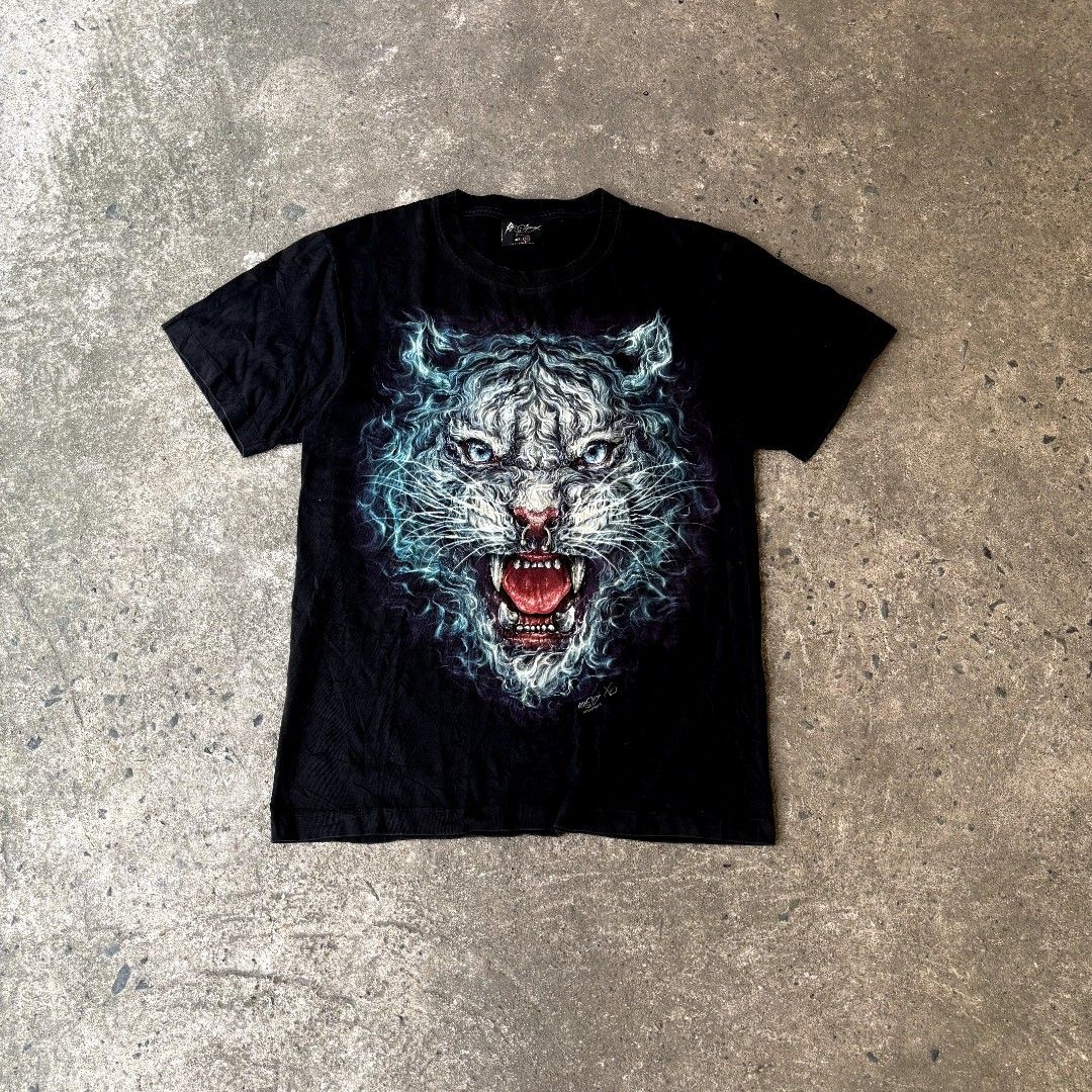 ROCK CHANG B2B WOLF SHIRT (Category: Tshirts & Polo Shirts ) located in Pasay City. Submitted by turthrift (Listing ID 1459212116, Image 1). Description: W22 L27.