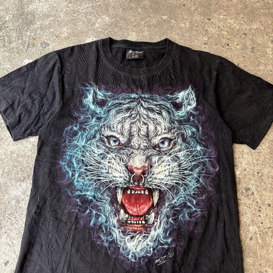 ROCK CHANG B2B WOLF SHIRT (Category: Tshirts & Polo Shirts ) located in Pasay City. Submitted by turthrift (Listing ID 1459212116, Image 3). Description: W22 L27.
