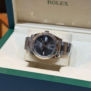 (Category: ) located in . Submitted by allwatches_anson (Listing ID 1459159283, Image 1). Description: .