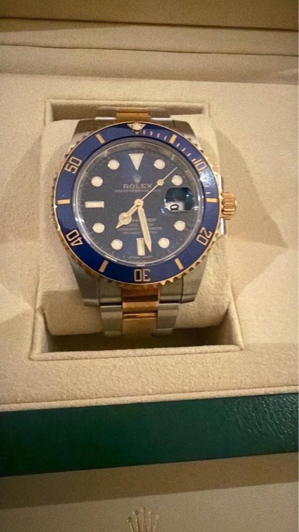 Rolex Submariner “Bluesy “ 2020 (Category: Luxury Watches) located in Manila. Submitted by siyan_ (Listing ID 1459185246, Image 2). Description: For sale Rolex Submariner “Bluesy “ 2020 Complete Php 850,000.