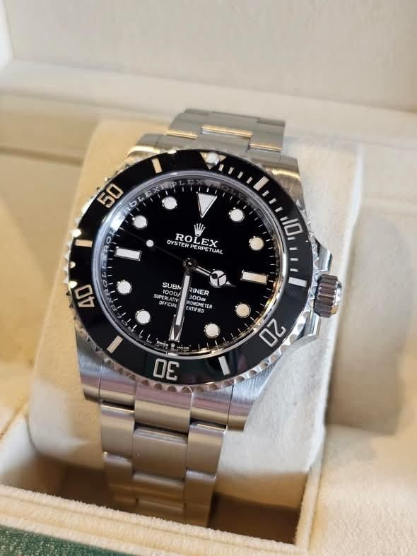Rolex Submariner Oyster Perpetual Automatic Watch (Category: Luxury Watches) located in Marikina City. Submitted by royalwatchph (Listing ID 1459211660, Image 3). Description: 9.5/10 Condition Complete box and Papers Random serial Foreign AD 41mm With warranty Pm for inquiries Thanks God bless 😀 .