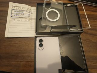 （分類：）位於 。 由 sinceregadgetss 提交（商品編號 1459114336，圖片 1）。簡介： 。