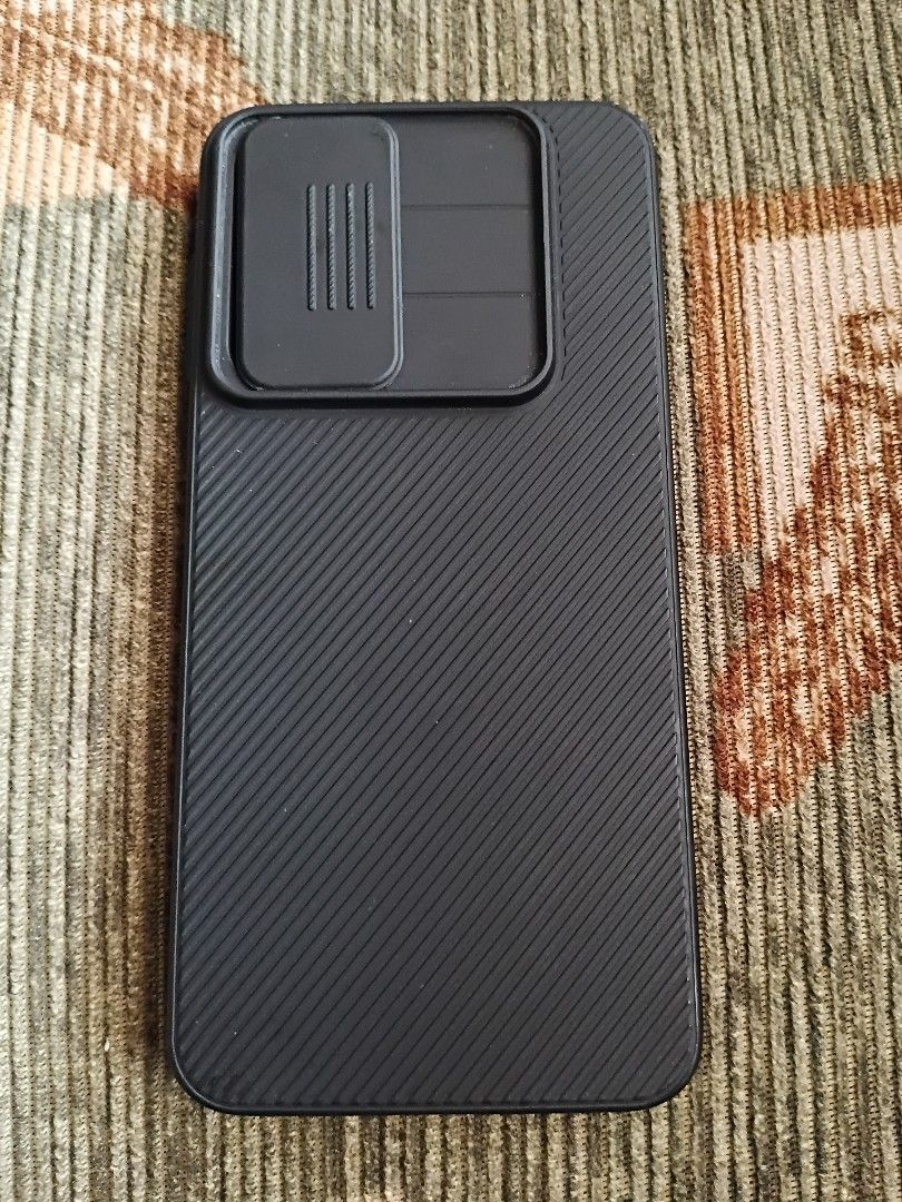 Samsung galaxy A16 5g case (Category: Cases & Sleeves) located in Manila. Submitted by jm102280 (Listing ID 1459204257, Image 2). Description: samsung galaxy A16 5g case brand: nilkin good condition rfs d na nagagamit pm sa interested 0995 230 9510 .