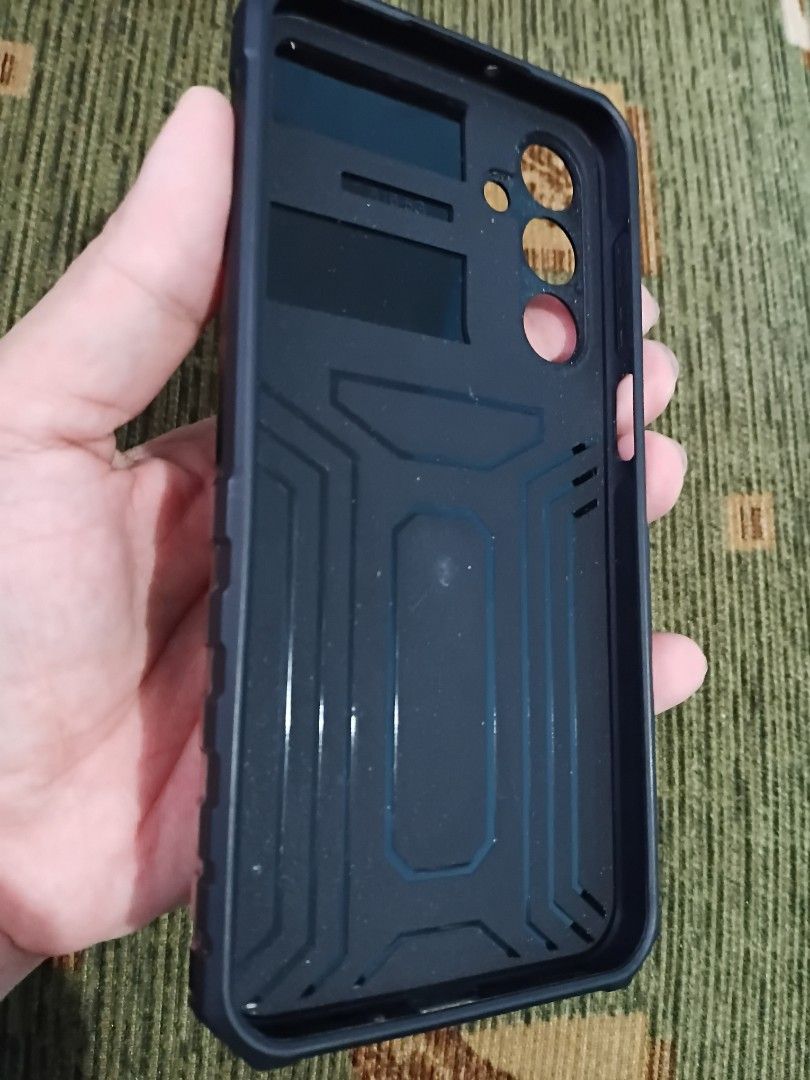 Samsung galaxy A16 casing (Category: Cases & Sleeves) located in Manila. Submitted by jm102280 (Listing ID 1459200457, Image 2). Description: samsung galaxy A16 5g casing good condition May lagayan ng card rfs: nakatambak lng pm sa interested 0995 230 9510 .