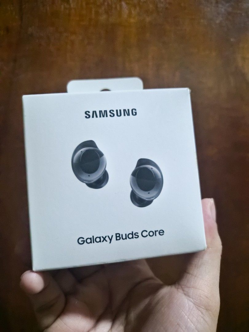 Samsung Galaxy Buds Core (Category: Earphones) located in Pasay City. Submitted by tin2gg (Listing ID 1459092251, Image 1). Description: Selling this Samsung Galaxy Buds Core earbuds. Still sealed, never used. RFS: Got as a raffle prize. I already have one. Price: 2,000 Payment via GCash or BPI - No meet-ups - No COD - Crossposted Location: Pasay.