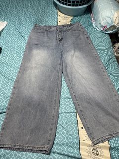 (Category: ) located in . Submitted by mxxzz (Listing ID 1459197396, Image 1). Description: .