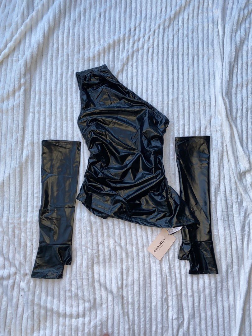 SHEIN LEATHER TOP WITH ARM GLOVES (Category: Others Tops) located in General Santos City (Dadiangas). Submitted by roxxsan (Listing ID 1459259981, Image 1). Description: - Size medium - Assymetrical top with pair of armgloves .