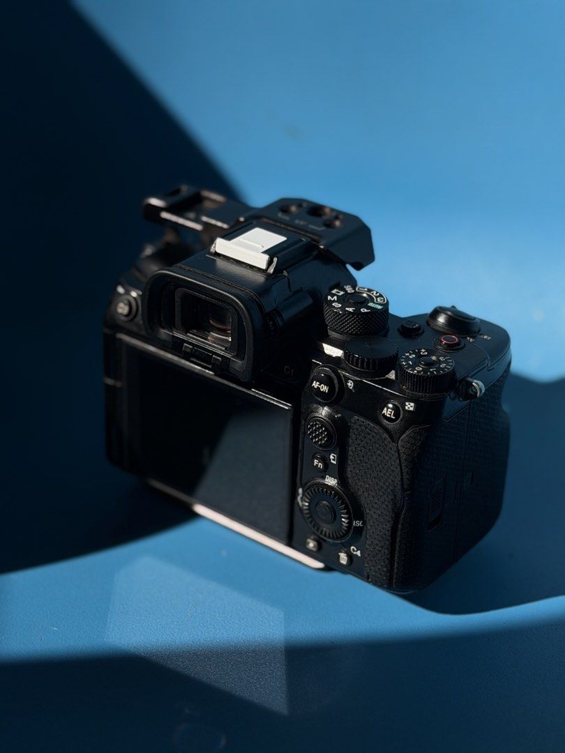 Sony Alpha a7S III Mirrorless Camera with SmallRig Cage (Category: Cameras) located in Manila. Submitted by patmelendr14488 (Listing ID 1459185700, Image 2). Description: For Sale Sony a7siii For sale a7siii with skin and screen protector since day 1 Free Half Cage Original Sony Charger 1 Original Sony Battery Sony Camera Box All buttons are working Honest issue: may time na lumilipat sa photo setting. Tolerable naman siya. 105k only Mas okay kun