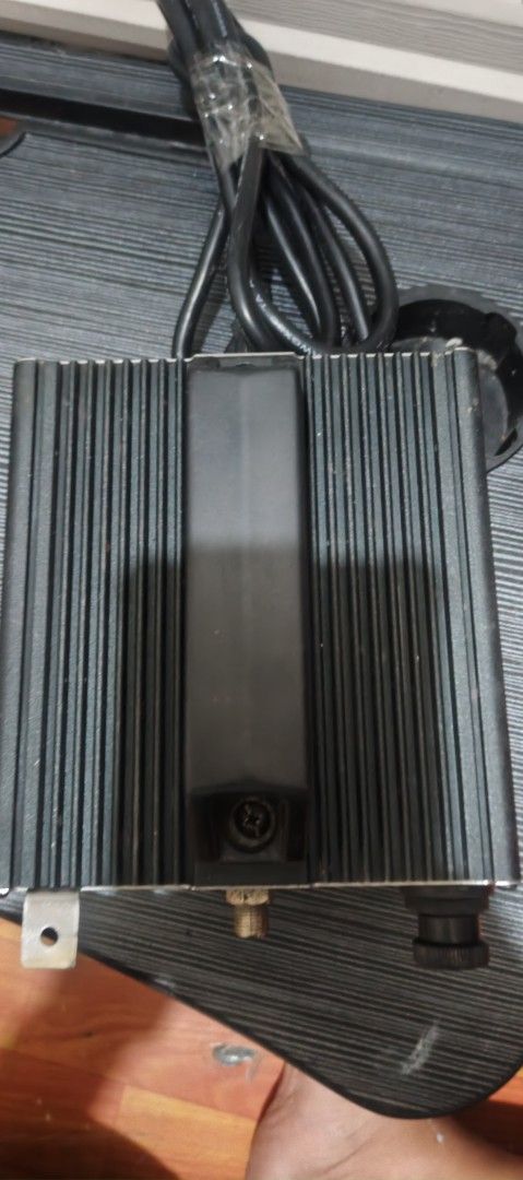 airbrush.airbrush make up.temptu (Category: Construction Tools & Equipment) located in Manila. Submitted by karu.sell.ph (Listing ID 1459230406, Image 2). Description: - Sparmax Air Compressor, Model #1A - Made in Taiwan - Ideal for Home/Indoor Use - Portable design with built-in handle - Power: 70W, 220-240V, 50/60Hz - Max Pressure: 45 Psi / 3.1 Bar - Flow Rate: 8 L/min - Power cord included.
