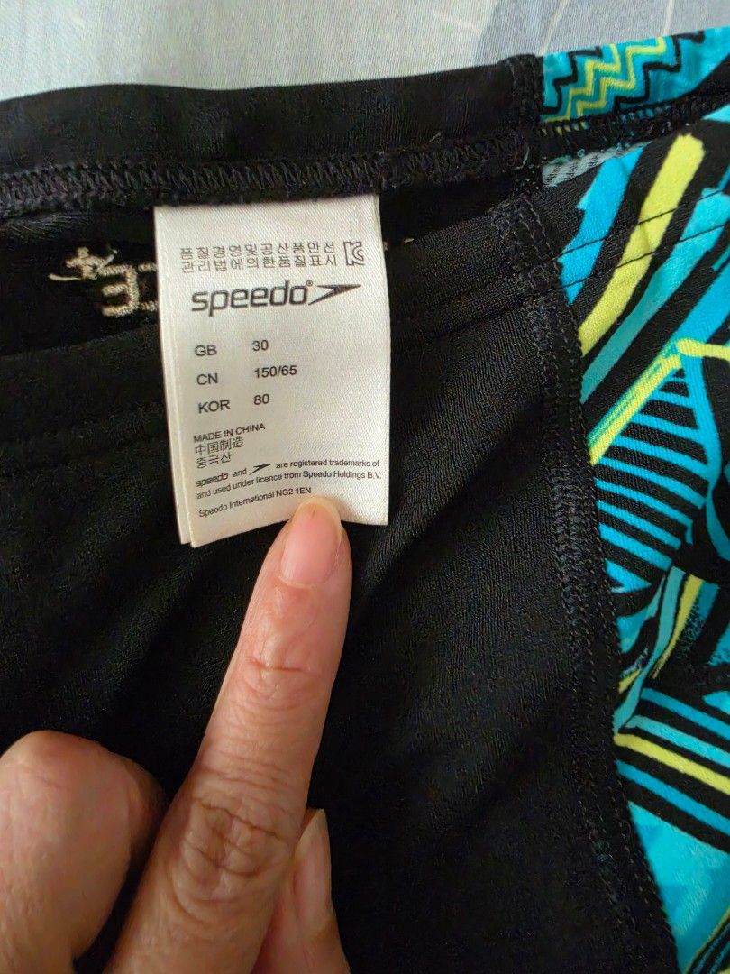 Speedo Swim Trunks - Various Sizes & Styles (Category: Swim Trunks & Board Shorts) located in Paranaque City. Submitted by chichayjoaquin1228 (Listing ID 1459138572, Image 3). Description: - Speedo swim trunks - Available sizes: 30 - Styles: Classic Speedo logo or patterned waistband - Ideal for swimming and training - Worn once for fitting Take all 3 .