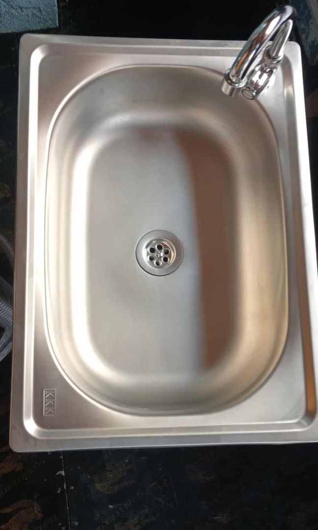 Stainless kitchen sink complete set (Category: Bathroom & Kitchen Fixtures) located in Manila. Submitted by muranglababo_ph2026 (Listing ID 1459136805, Image 3). Description: Stainless Kitchen Sink – Complete Set! 💧 ✨ Brand New / Ready to Install! ✔️ Size: 14 x 20 inches /16*24 inches ✔️ Depth: 6 inches (mas malalim kaysa sa ordinaryo) ✔️ High-quality stainless steel – hindi kalawangin, madaling linisin ✔️ Complete set – kasama na ang faucet at 