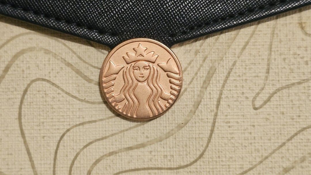 Starbucks 2025 Sable Planner (POUCH ONLY) (Category: Purses & Pouches) located in Manila. Submitted by farewellretail (Listing ID 1459139686, Image 3). Description: Dark blue/sable leather-feel organizer pouch with an envelope flap **With minimal discoloration due to humidity.