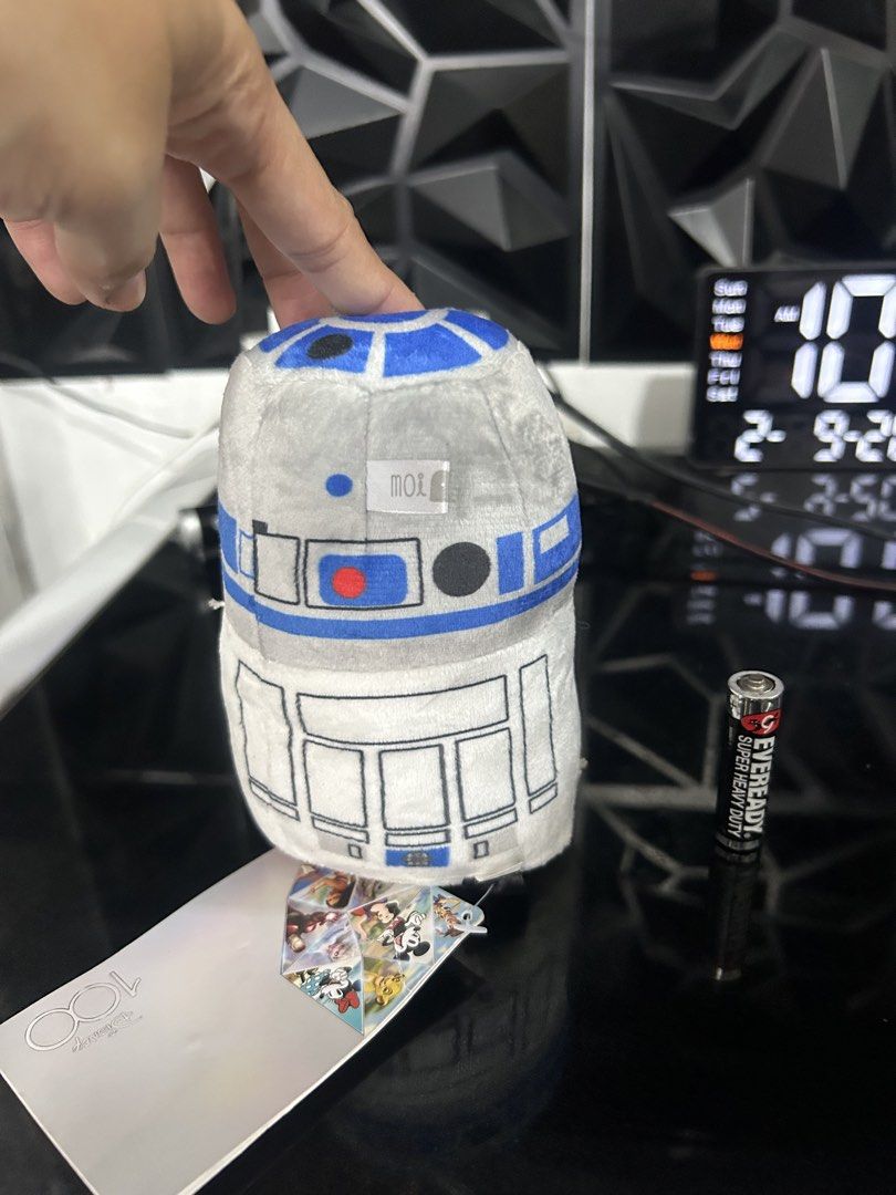 Starwars Sega x Disney 100 R2 D2 Small Plush 5” (Category: Plushies & Soft Toys) located in General Trias. Submitted by aprilocampo0412 (Listing ID 1459101904, Image 3). Description: Starwars Sega x Disney 100 R2 D2 Small Plush 5” Good as new with paper tag 280 Loc Tanza Cavite.