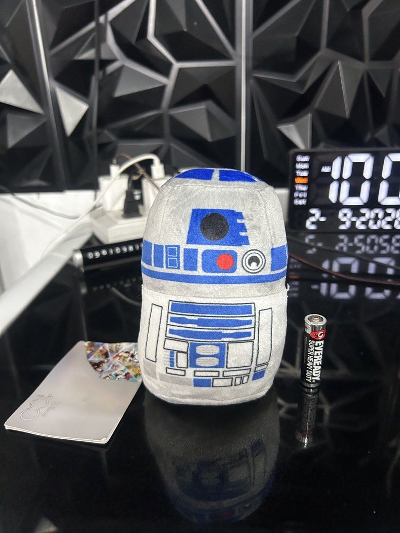 Starwars Sega x Disney 100 R2 D2 Small Plush 5” (Category: Plushies & Soft Toys) located in General Trias. Submitted by aprilocampo0412 (Listing ID 1459101904, Image 1). Description: Starwars Sega x Disney 100 R2 D2 Small Plush 5” Good as new with paper tag 280 Loc Tanza Cavite.