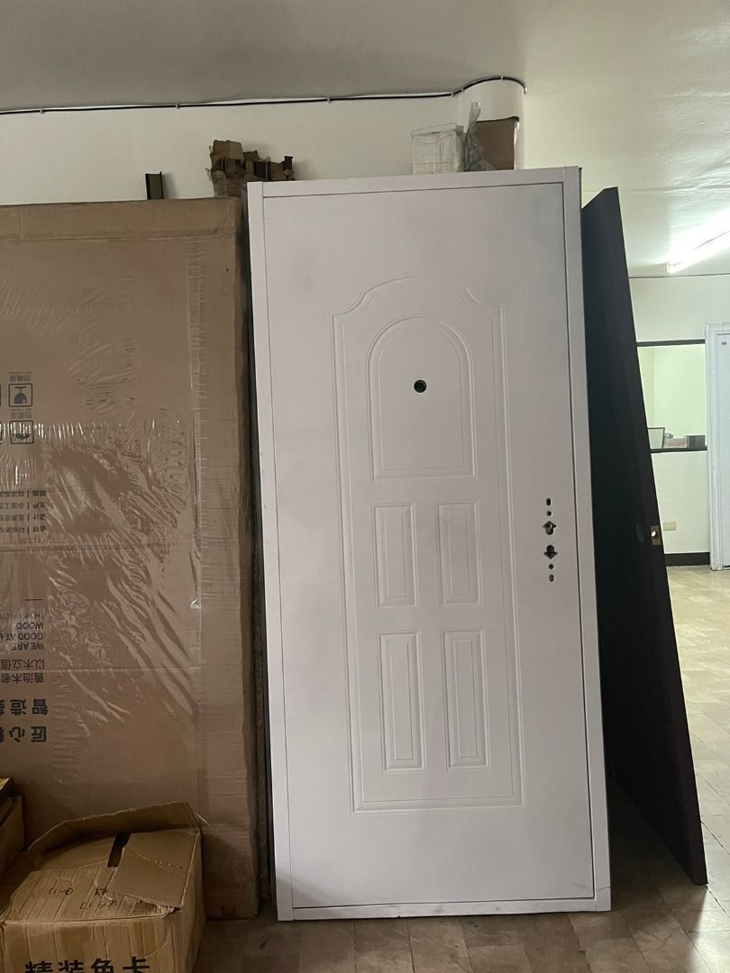 steel door (Category: Locks, Doors & Gates) located in Quezon City. Submitted by vttsteeldoor-chelle (Listing ID 1459096477, Image 2). Description: .