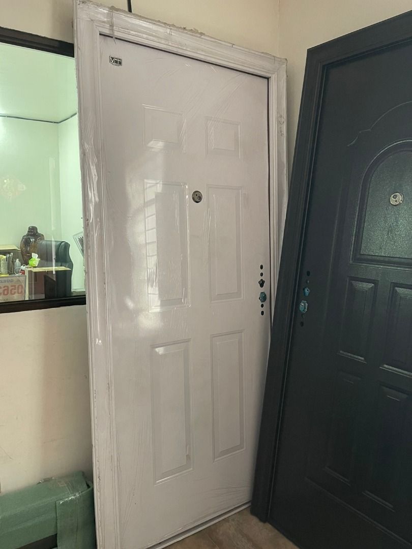 steel door (Category: Locks, Doors & Gates) located in Quezon City. Submitted by vttsteeldoor-chelle (Listing ID 1459096601, Image 2). Description: .