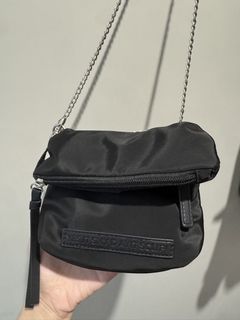 由 k_____o (刊登 ID 1459143352，圖片 1) 提交，位於 的 (類別：)，說明：。