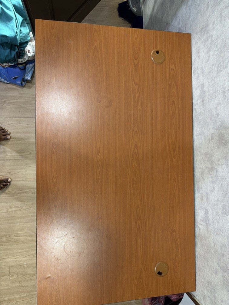 Study table (Category: Tables & Sets) located in Seremban. Submitted by suurya7x (Listing ID 1459100209, Image 2). Description: Solid & sturdy office/work desk in good condition. Selling to clear up space ✅ Spacious tabletop ✅ Built-in cable management holes ✅ Suitable for office, study room or workstation Length - 120cm Width - 70cm Height - 75cm 💰 Selling cheap – RM 100 📍 Self-collection preferred PM if interested. First come, first served!.