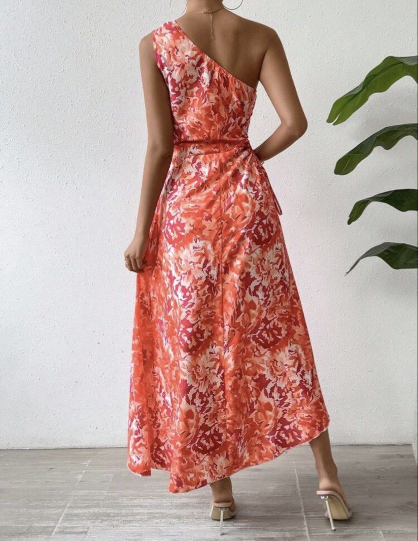 Summer Dress (Category: Dresses) located in Makati City. Submitted by honeybutter03 (Listing ID 1459246592, Image 2). Description: - like new, used twice for events - size: M-L.