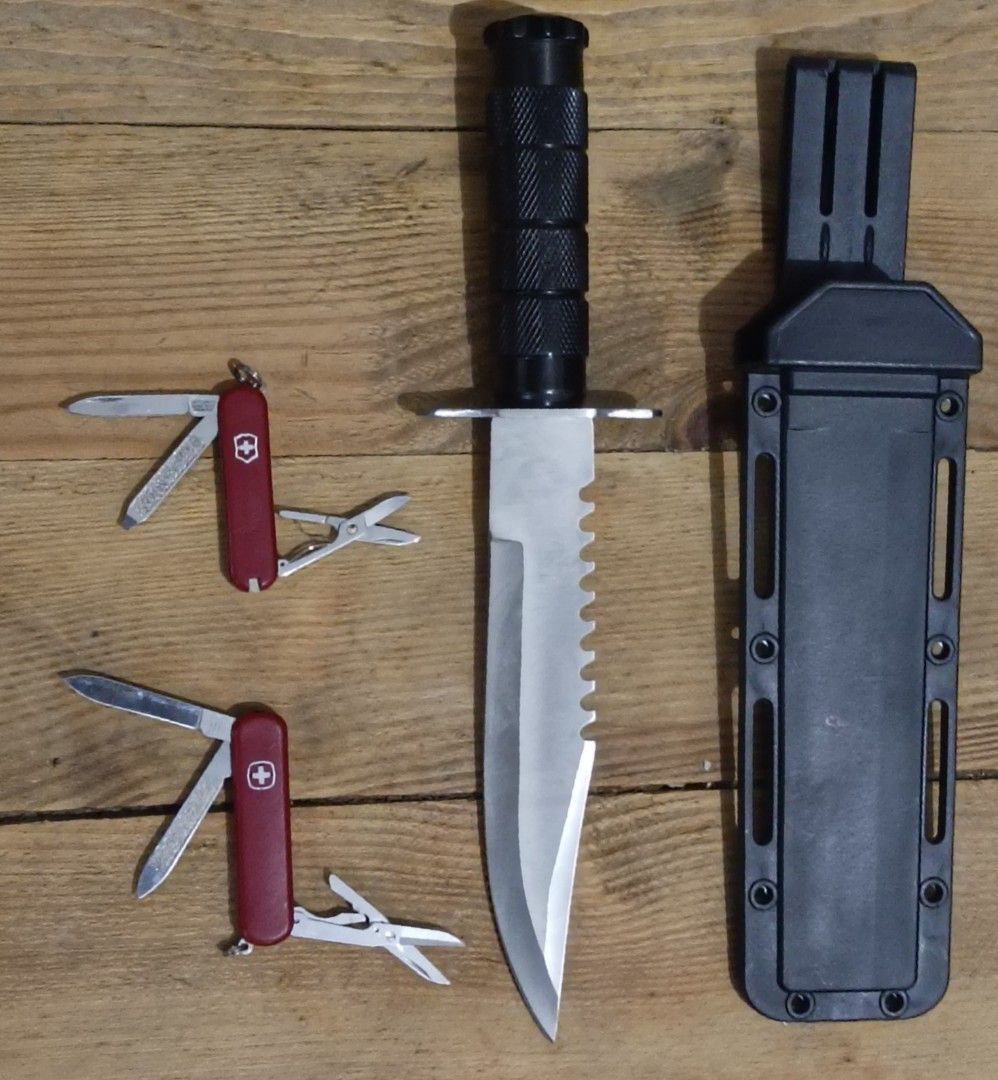 Swiss Army and Fixed Blade (Category: Knives & Chopping Boards) located in Caloocan City. Submitted by zealtiger-d29789 (Listing ID 1459183863, Image 1). Description: 🔥 FOR SALE — SWISS ARMY KNIVES & FIXED BLADE! 🔥 🪖 2 Swiss Army Knives • Victorinox • Wenger 🔪 1 Fixed Blade Knife • With Sheath 💰 ASKING PRICE: ₱1,200 ONLY! 📩 PM if interested! Good for collectors & enthusiasts. 🗡️✨ Cp No. 0997 975 3396.