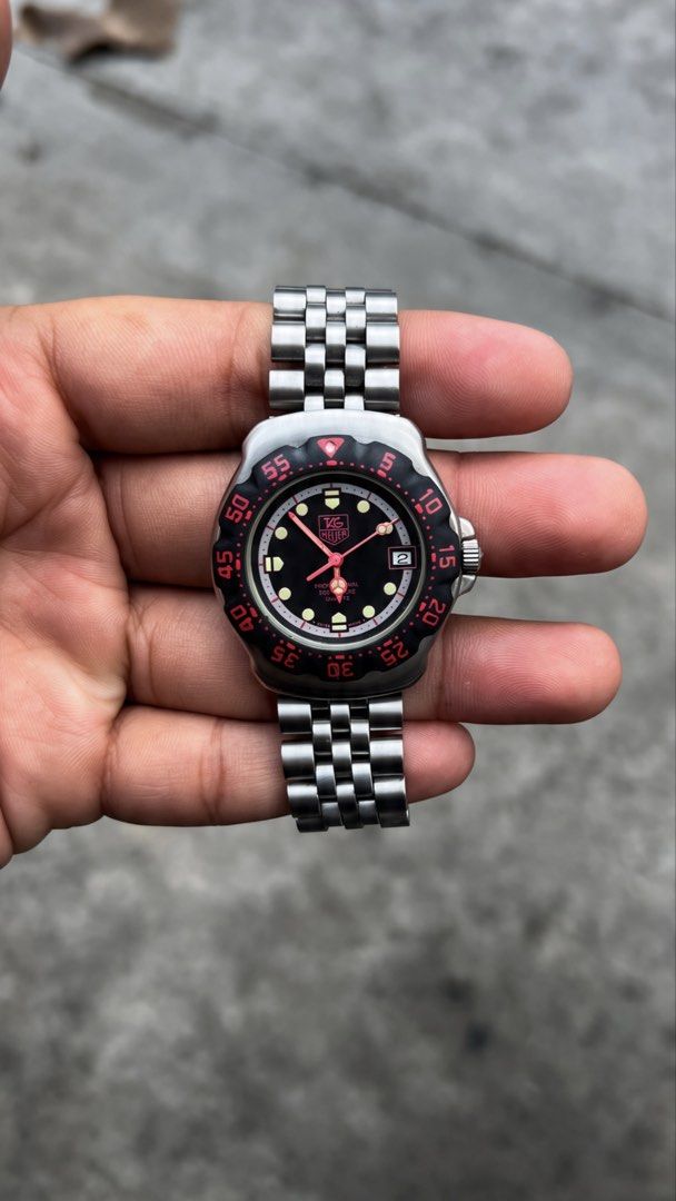Tag Heuer Formula 1 Classic “Black Hyper Pink” (Category: Luxury Watches) located in Caloocan City. Submitted by _alennchan (Listing ID 1459193688, Image 1). Description: Tag Heuer Formula 1 Classic “Black Hyper Pink” - Condition: 9.8/10 - No issue/ Mint condition - Up to 8.5 Wrist Size - Case size approx 36mm - Rotating bezzel - Quartz Movement - Comes with replacement box - Money back if provenfake x10 Inclusions: Inner box, Outer Box, Unit, Ma